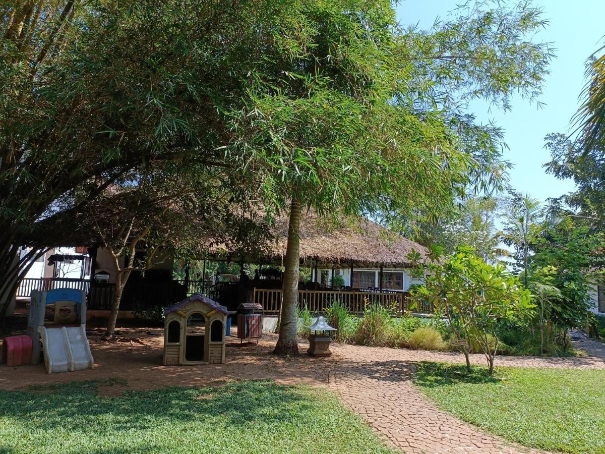 Deshadan Backwater Resort - The Best Sunrise View Alappuzha Esterno foto