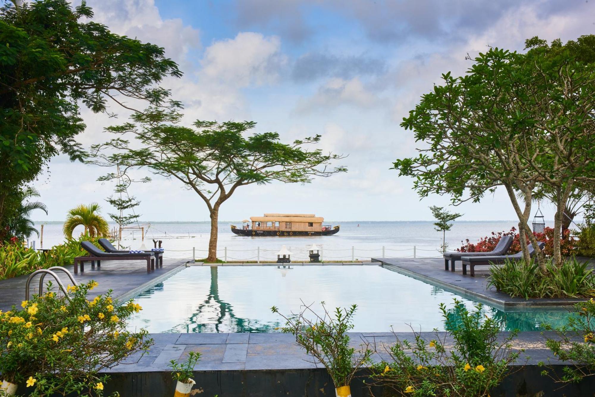 Deshadan Backwater Resort - The Best Sunrise View Alappuzha Esterno foto
