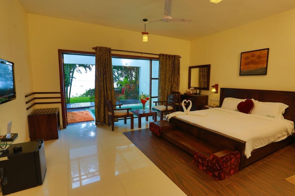 Deshadan Backwater Resort - The Best Sunrise View Alappuzha Esterno foto