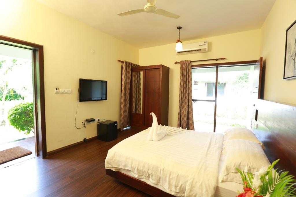 Deshadan Backwater Resort - The Best Sunrise View Alappuzha Esterno foto
